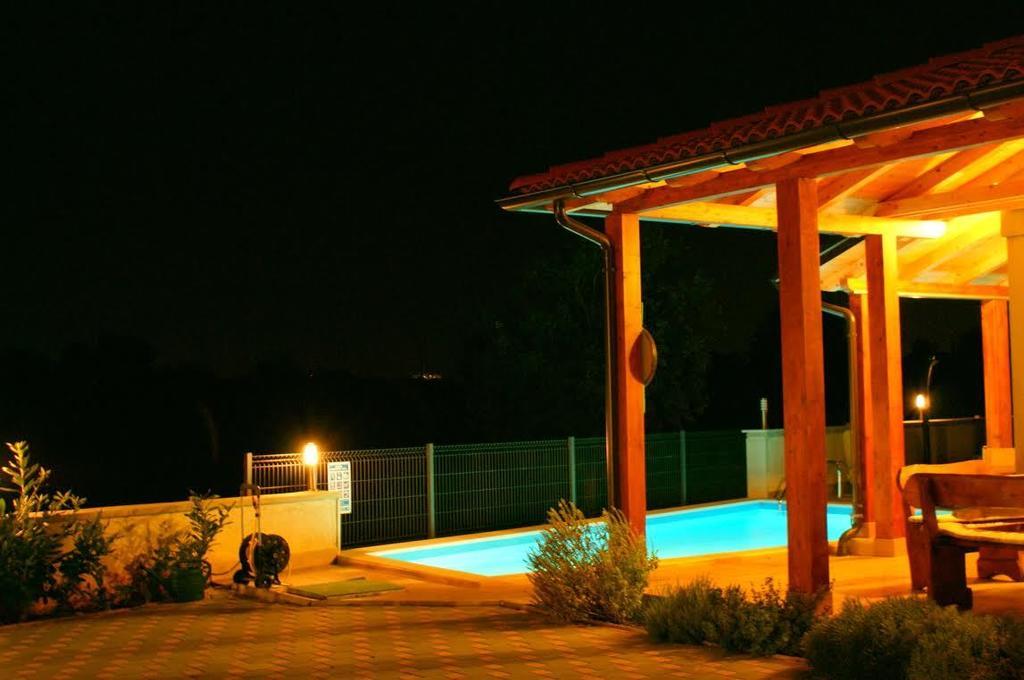 Holiday Home Tanja プーラ 部屋 写真